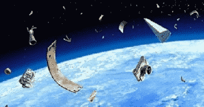 Le recyclage intergalactique des… débris spatiaux