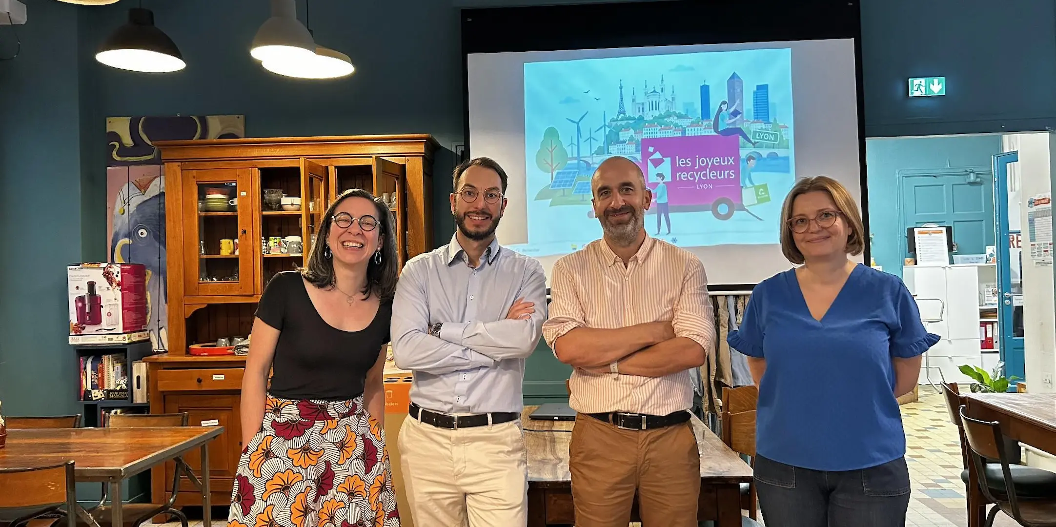 Leïla Sabourin, Samuel Bellanca, Aurélien Rety et Marie-Pascale Moulin lors de la soirée de lancement des Joyeux Recycleurs à Lyon